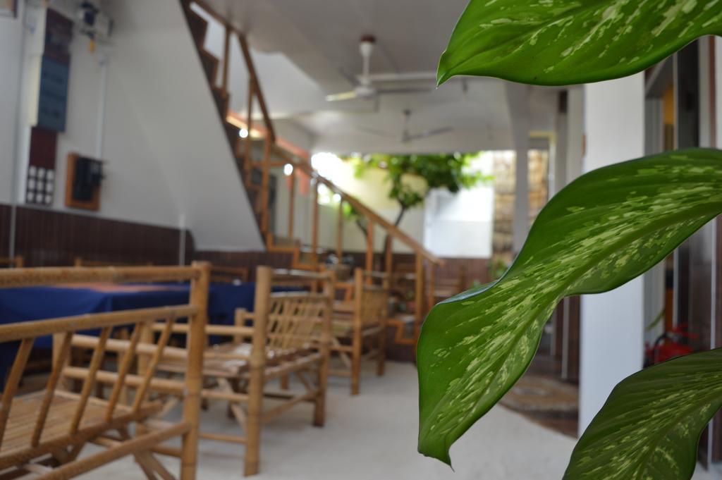 Sun Shine View Hotel Maafushi Exterior photo