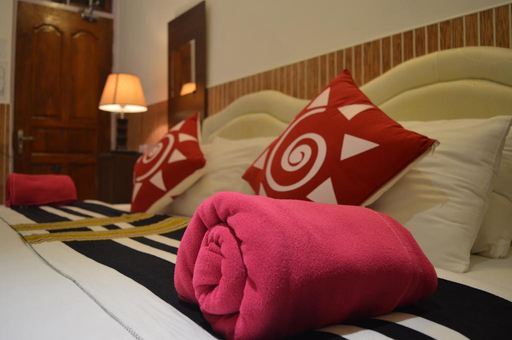 Sun Shine View Hotel Maafushi Exterior photo